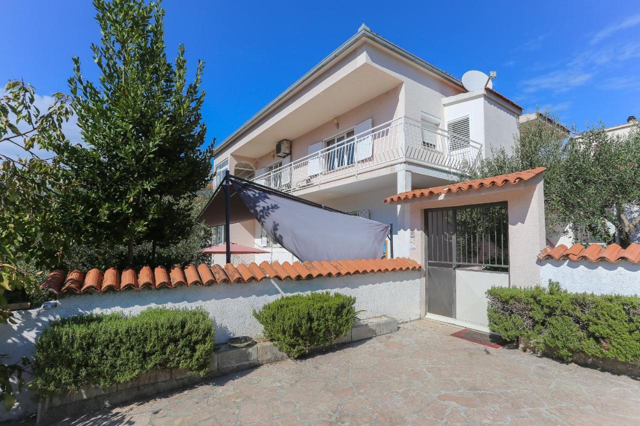 Casa Zorana-Alba Apartments Trogir Extérieur photo