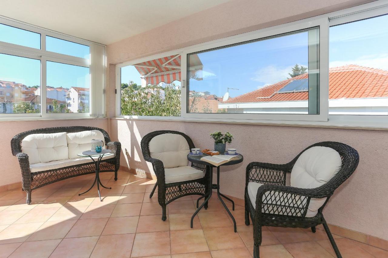 Casa Zorana-Alba Apartments Trogir Extérieur photo
