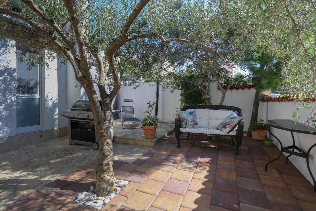 Casa Zorana-Alba Apartments Trogir Extérieur photo